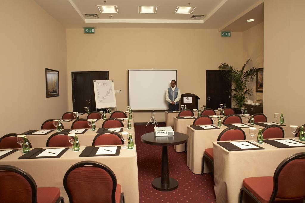 Al Manzel Hotel Apartments Abú Dhabí Exteriér fotografie